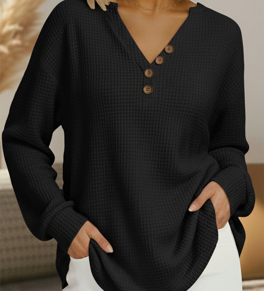 Sylvie Patterned Jumper in Black - neckline detail