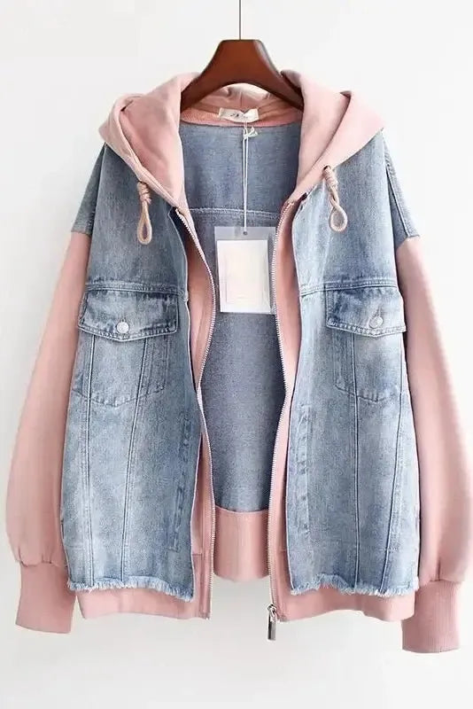 Two-tone denim jacket with hood and front pockets
