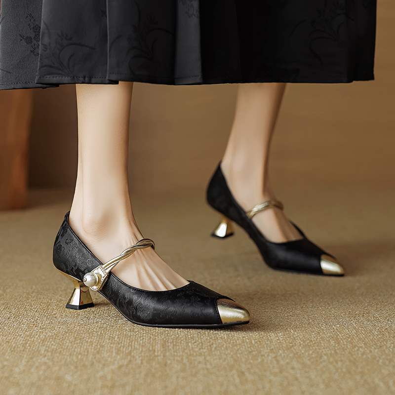 savana-heels-gallery-09-black