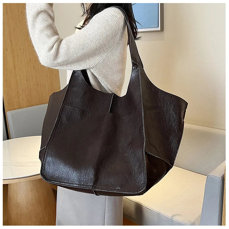 Scoop-Handle Tote Bag by Eleanor Vale