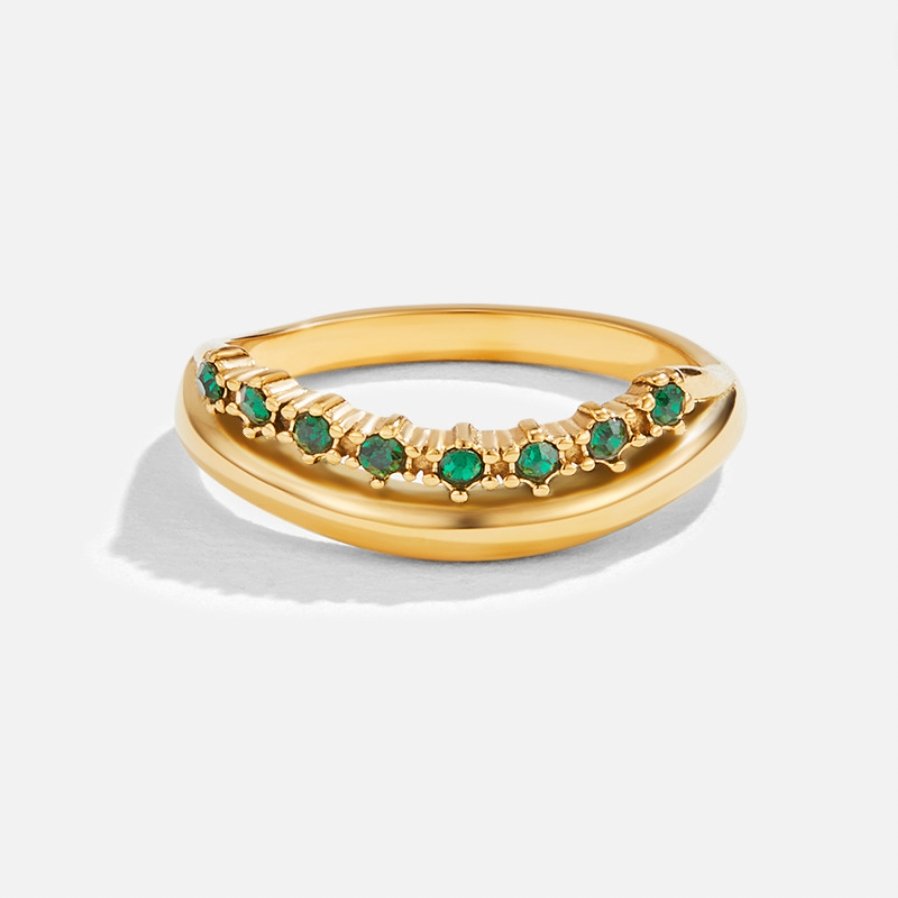 Emerald-Bar Ring by Eleanor Vale